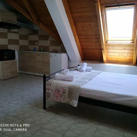 Onar Apartment